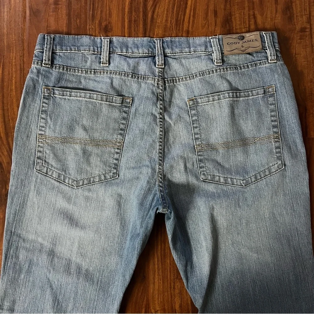 Cody James Men’s Relaxed Western Bootcut Jeans size 40 x 30